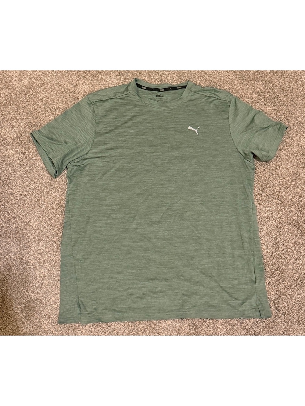 Puma Men’s Heathered Green Performance T-Shirt – XL